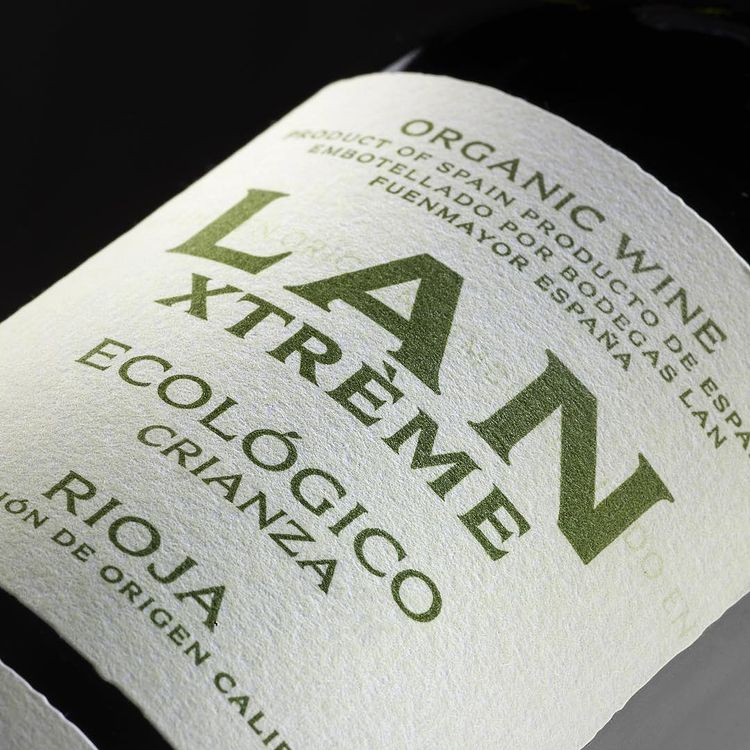 Detalle de impresión de etiqueta de vino LAN Xtrème