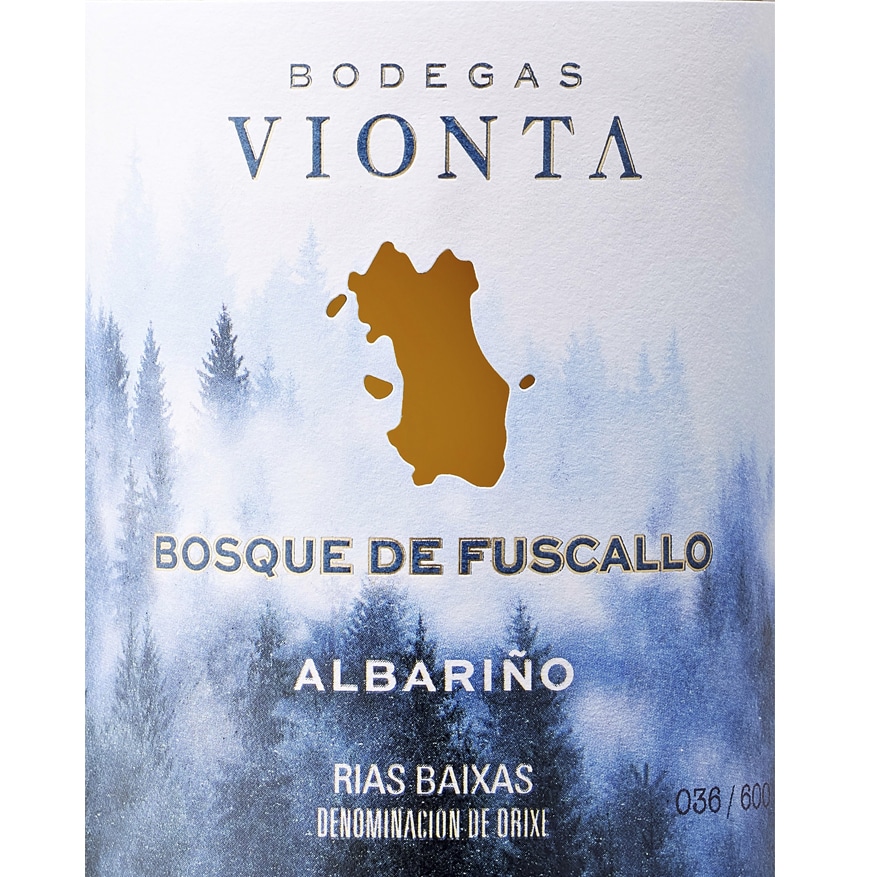 Detalle de impresión de etiqueta de albariño Bosque de Fuscallo