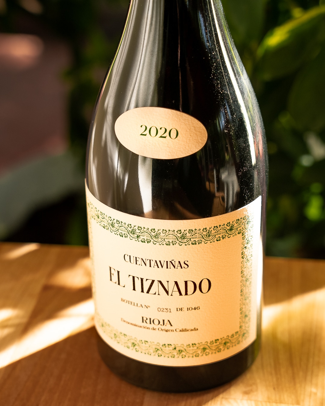 Detalle de impresión de etiqueta de vino El Tiznado