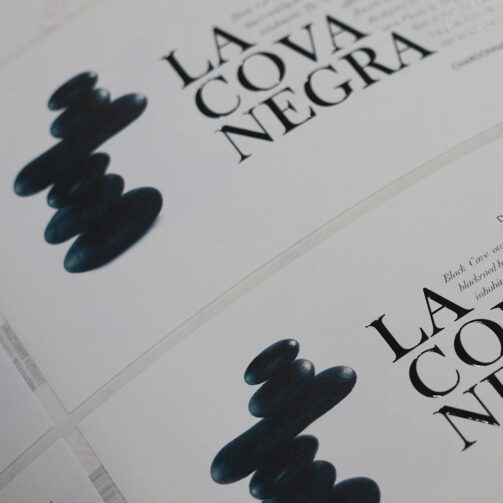 Etiqueta vino La Cova Negra