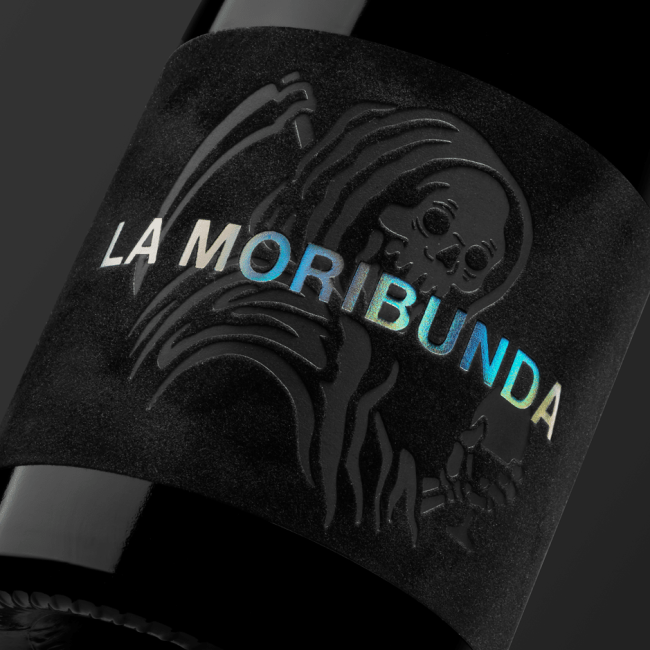 Etiqueta de vino La Moribunda